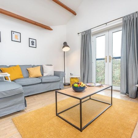 קארדיף Stayright- 2 Bedroom House, Centrally Located & Close Walk To City Centre מראה חיצוני תמונה