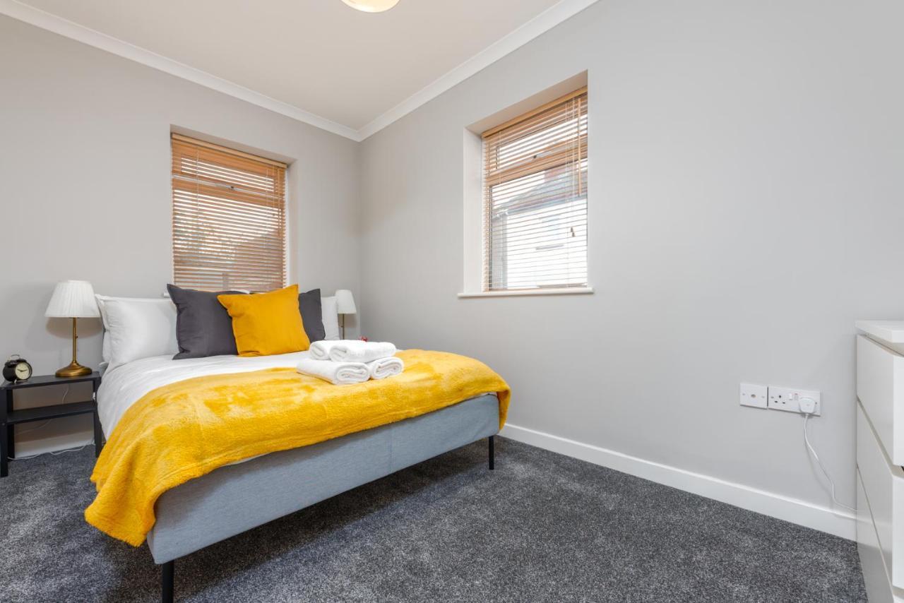 קארדיף Stayright- 2 Bedroom House, Centrally Located & Close Walk To City Centre מראה חיצוני תמונה